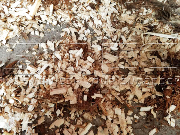 chopped-wood-chips-and-fibers